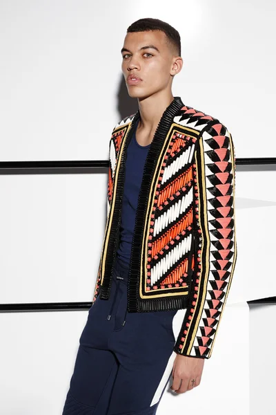 Look 18